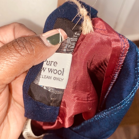 Vintage classic wool skirt - Picture 5 of 8